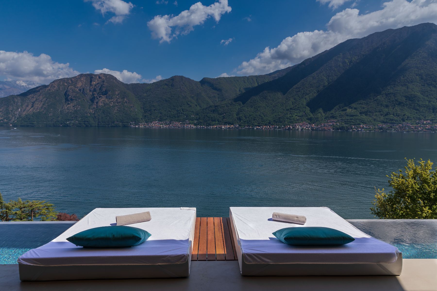 Sun deck lake view at Villa Ardesia in Lake Como
