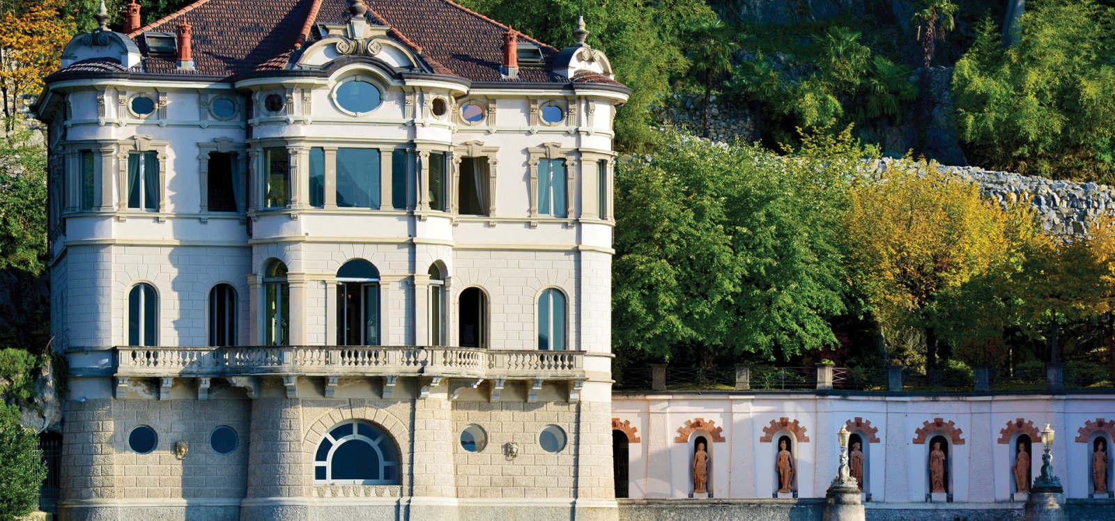 Exterior of Villa Maria Taglioni at Ville del Lago on Lake Como, Italy