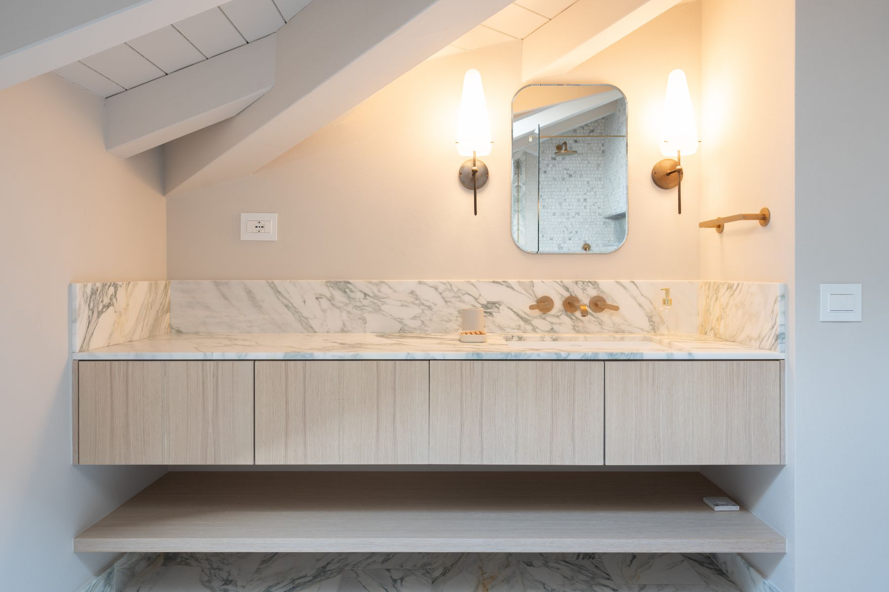 Bathroom at Villa Giada in Lake Como, Italy