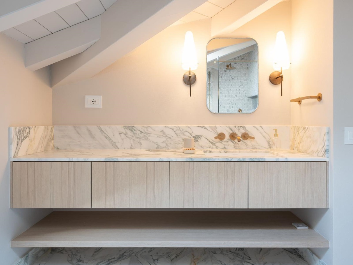 Bathroom at Villa Giada in Lake Como, Italy