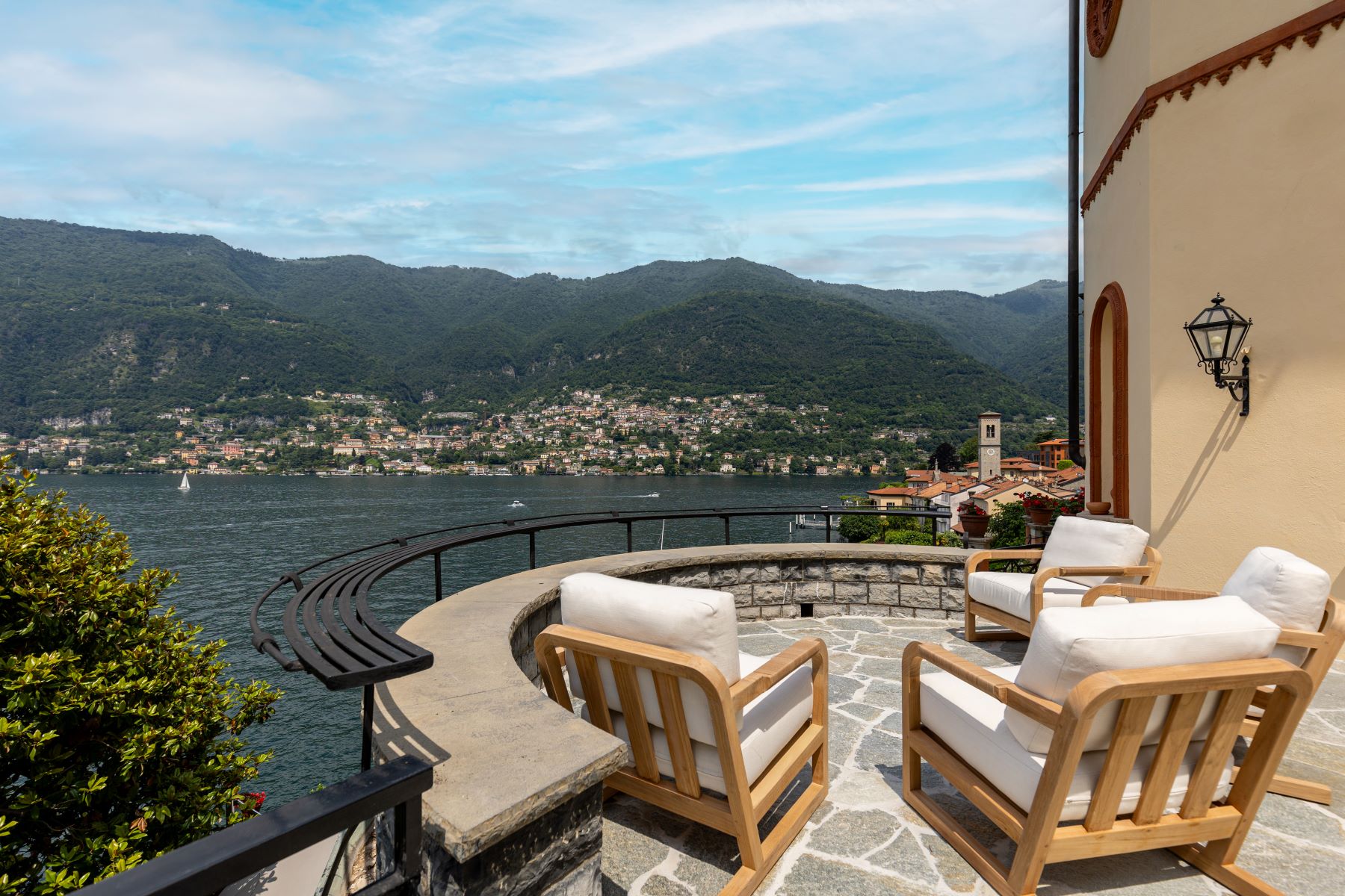 terraced alfresco living area at Villa Giada on Lake Como