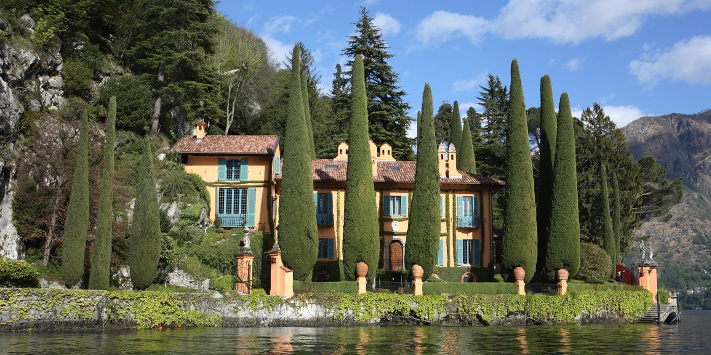 Facade and view from the lake at Villa la Cassinella, Lake Como