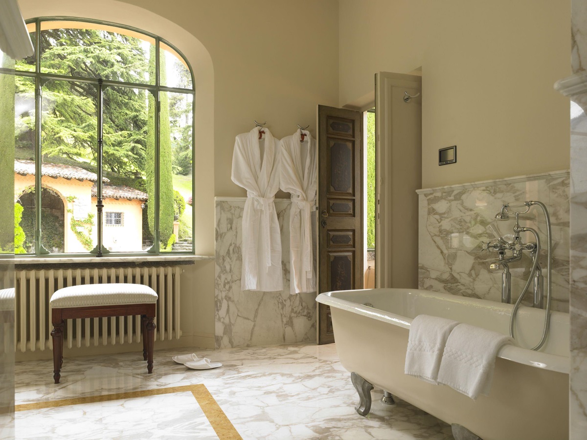 Master bathroom of Villa la Cassinella, Lake Como