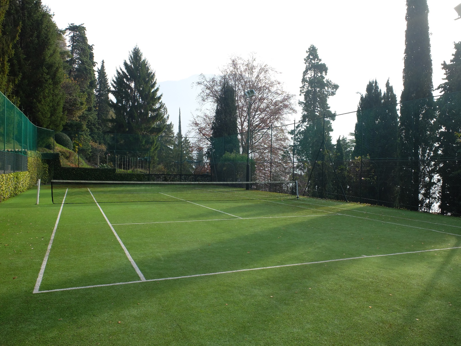 Tennis court of Villa la Cassinella, Lake Como