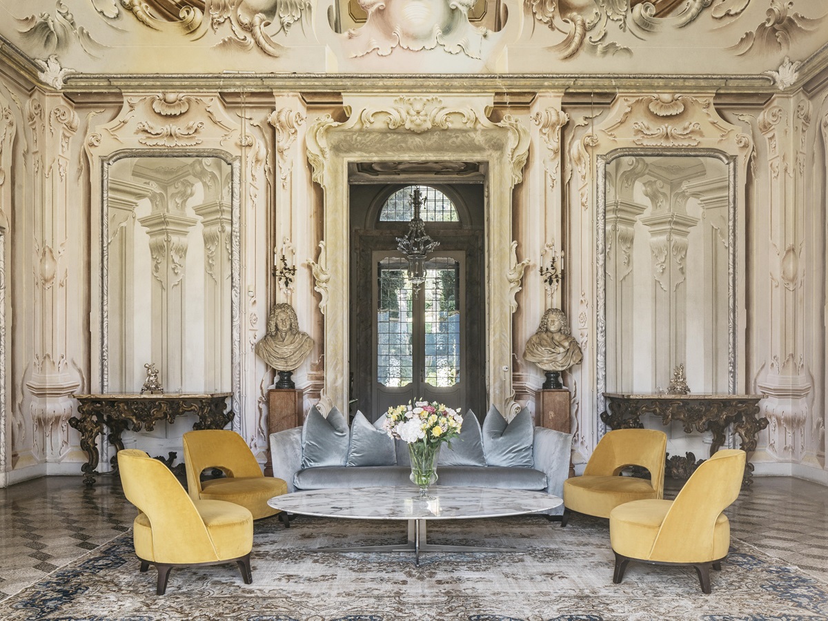 villa-sola-cabiati-lake-como-yellow -chairs