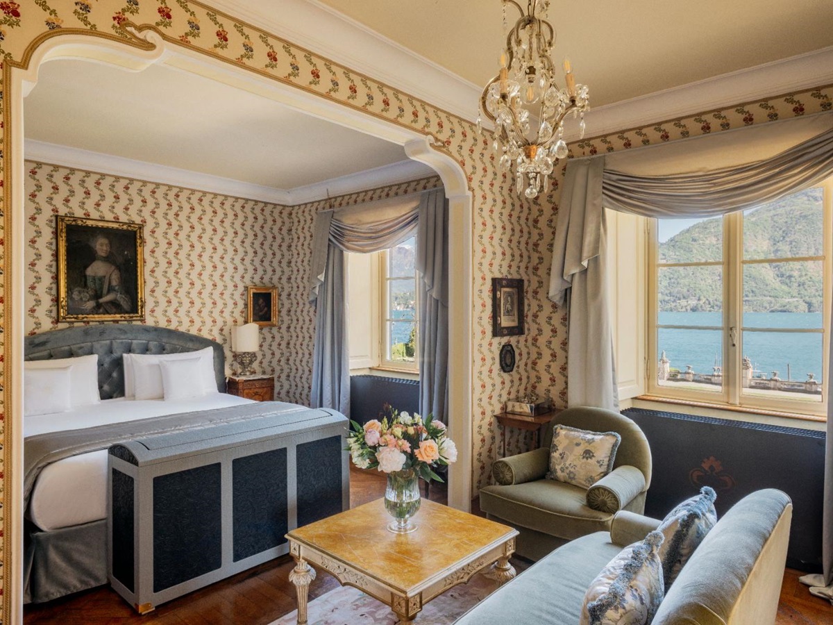 Bedroom at Villa Sola Cabiati in Lake Como, Italy