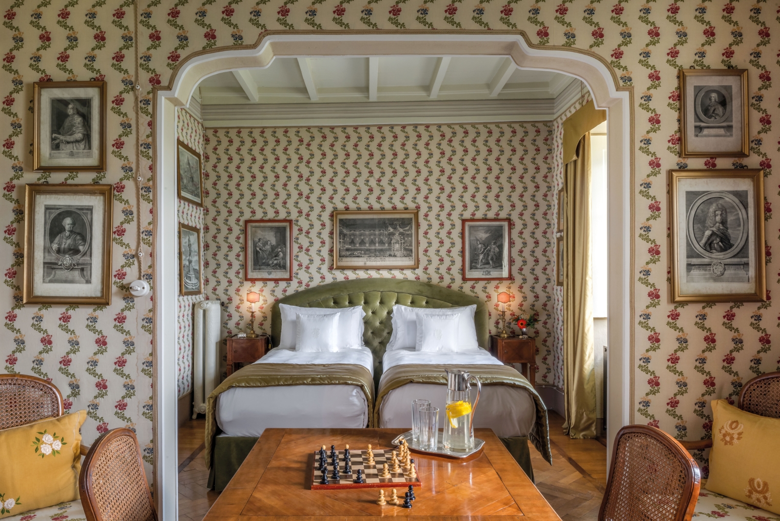 Double bedroom at Villa Sola Cabiati