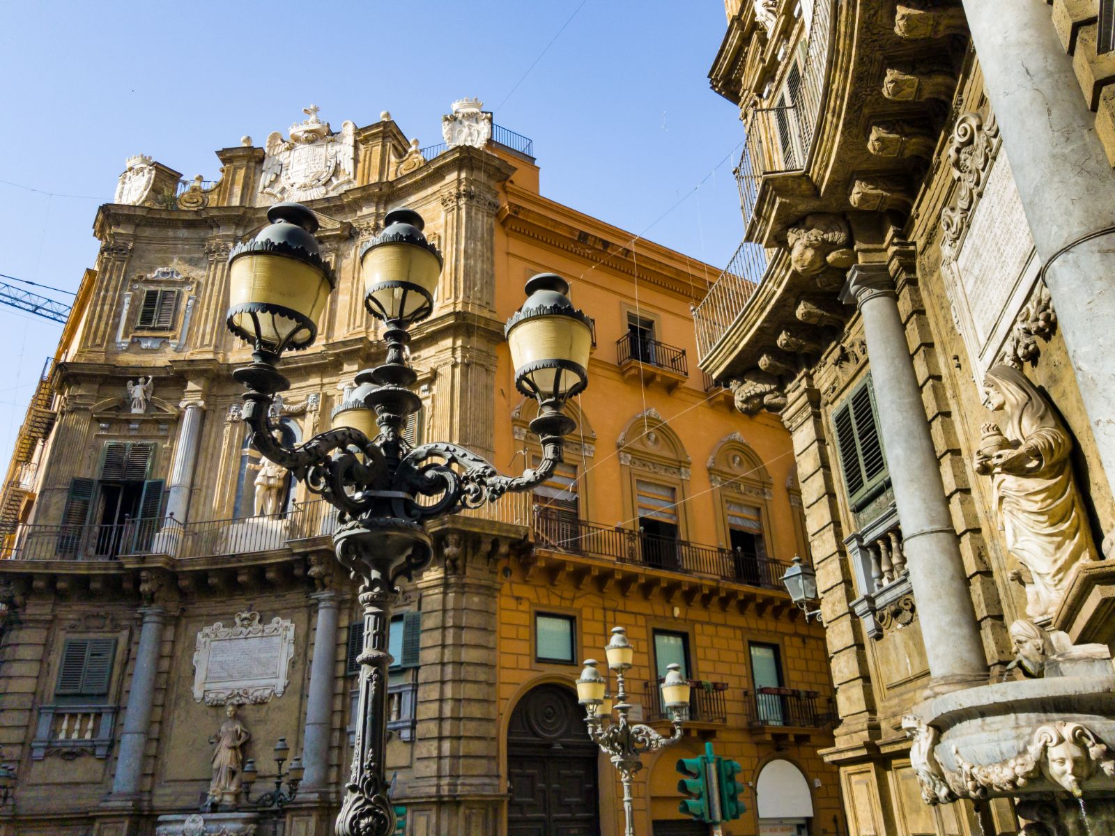 Exterior view of the Quattro Canti in Palermo