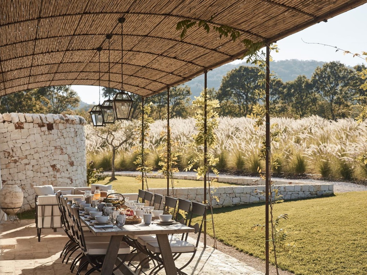 Outdoor Dining at Masseria Pietra in Puglia