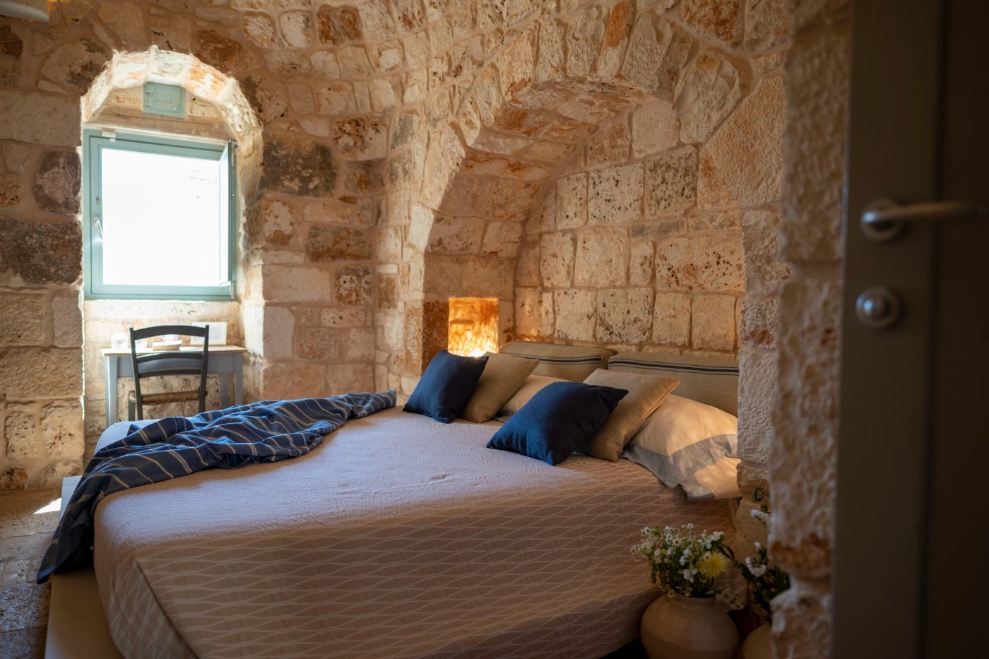 Bedroom in Residenza dei Artisti.