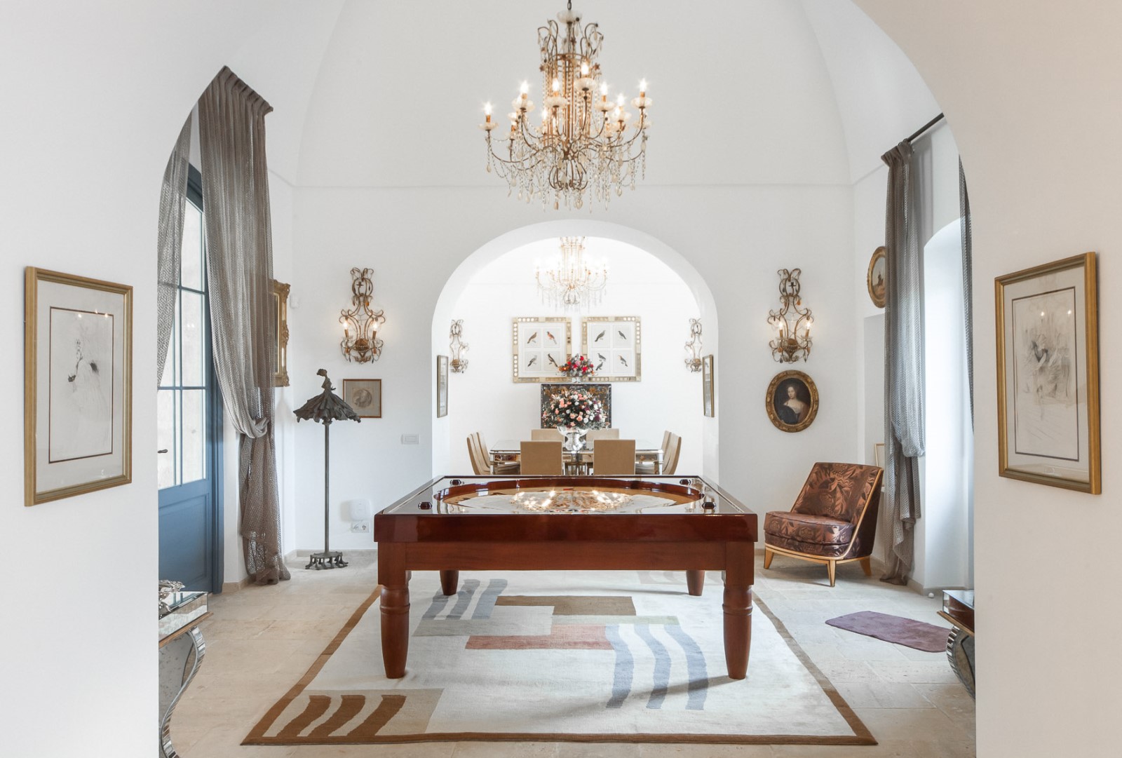 The entrance hall of Residenza Pettolecchia, Puglia