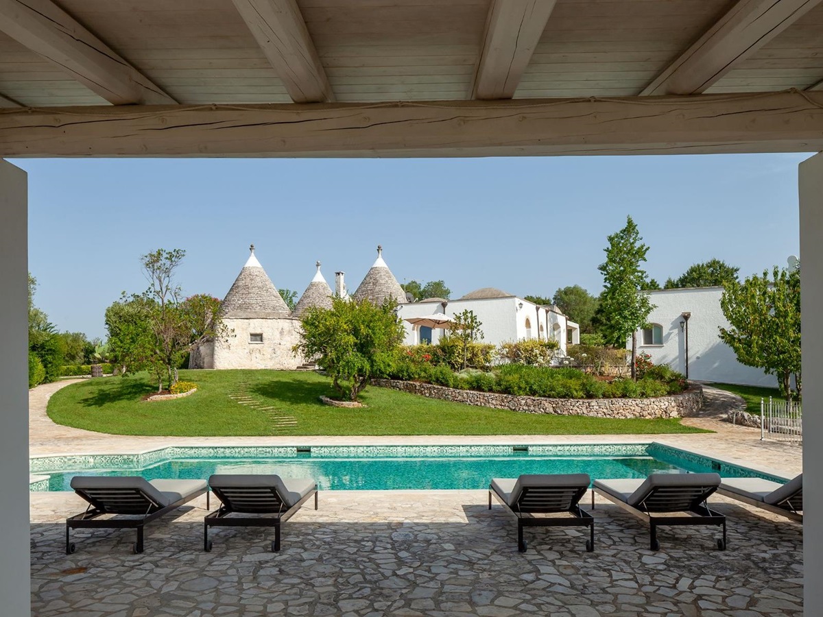 Framed view of the pool at Trulli Lucia in Puglia