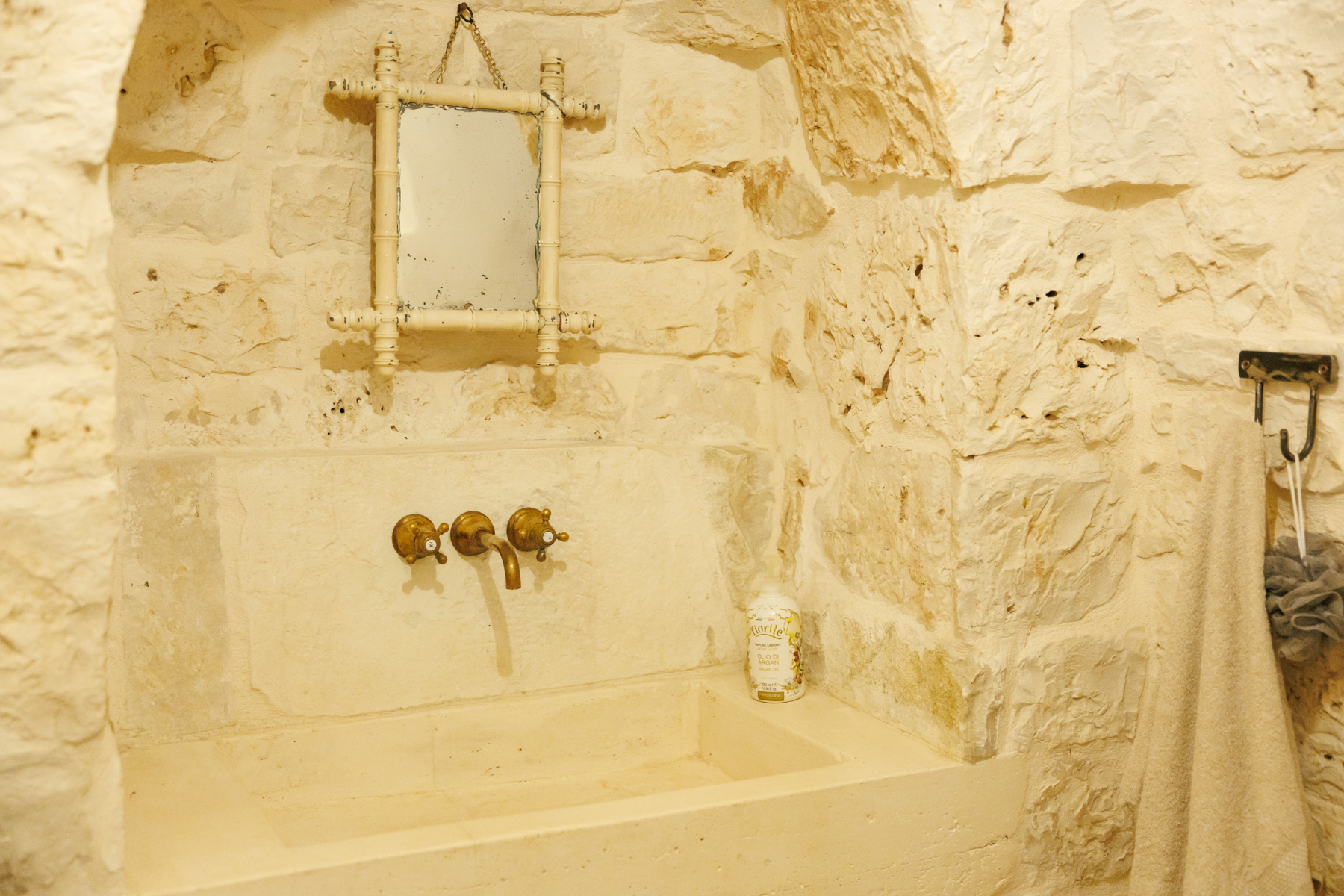Bathroom at Trullo Uliveto