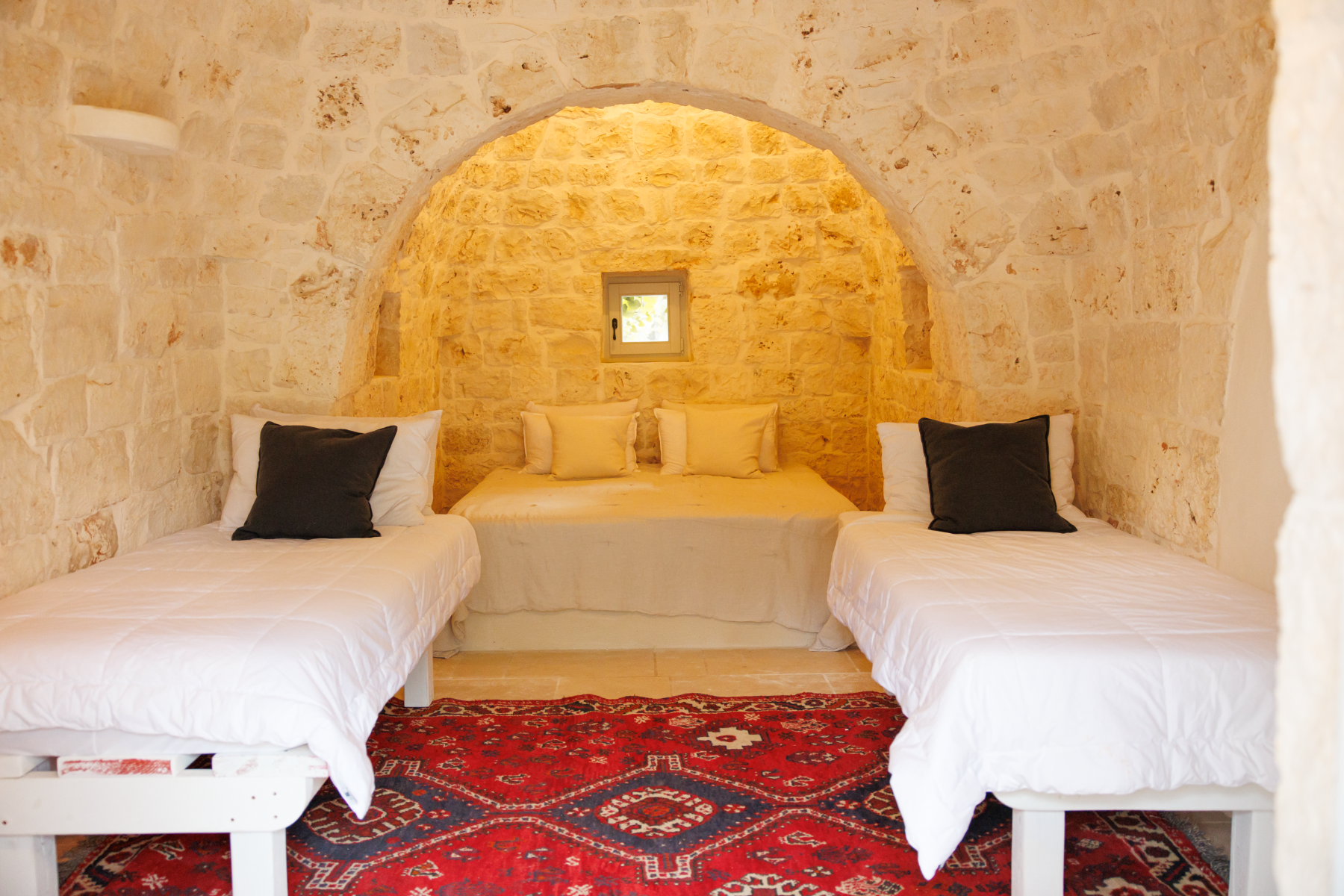 Twin bedroom at Trullo Uliveto, Puglia