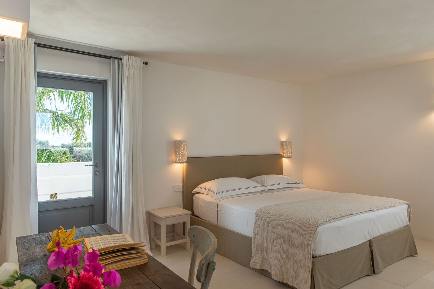 A bedroom at Villa Oliva.