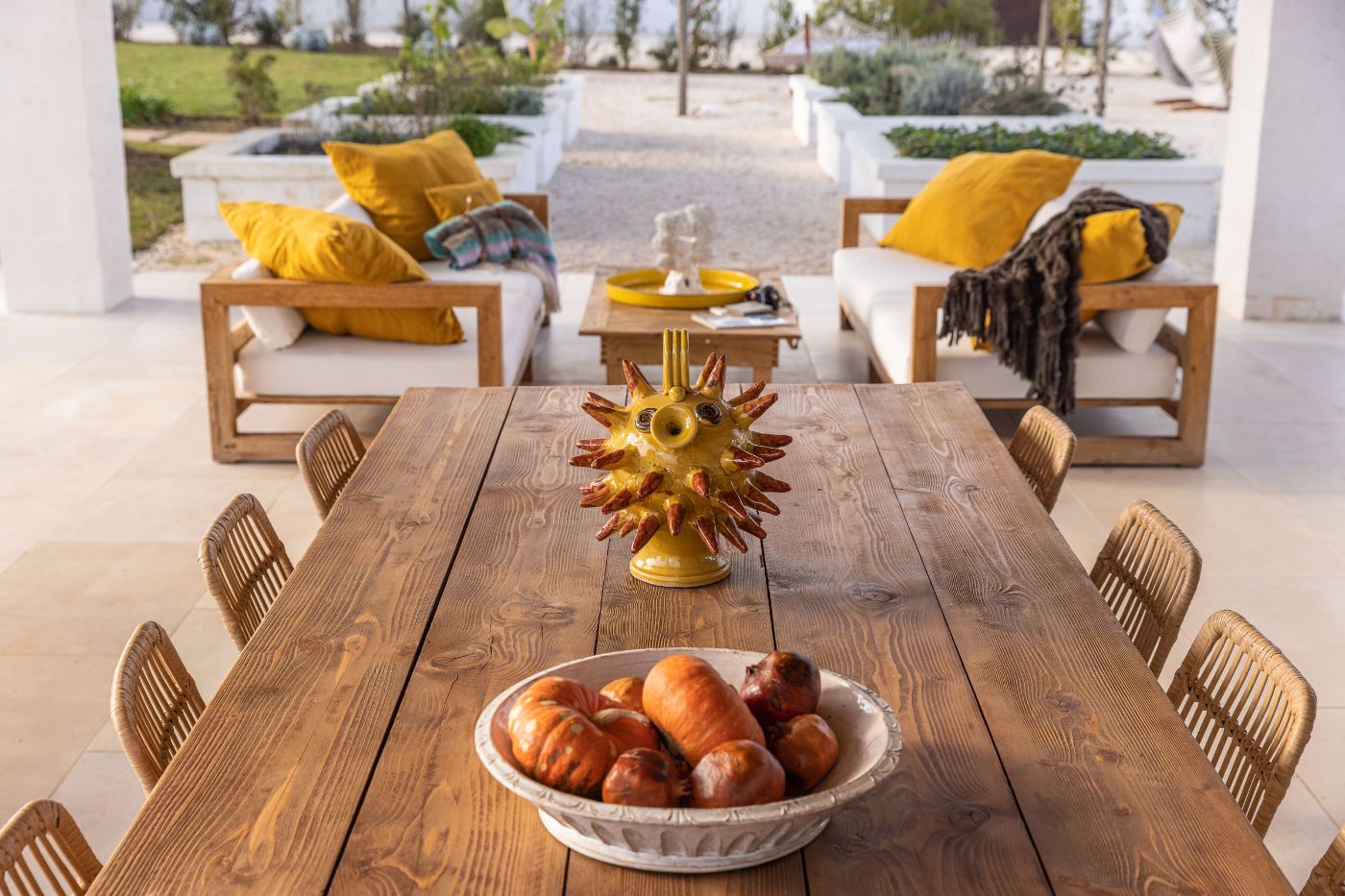 The outdoor dining table at Villa Oliva.