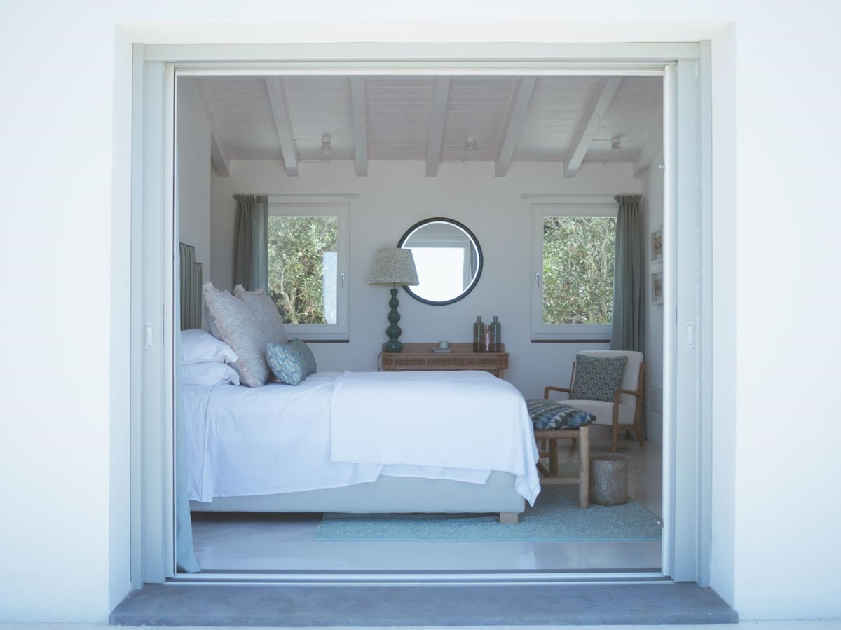 side view of double bedroom at Li Parrici in Sardinia