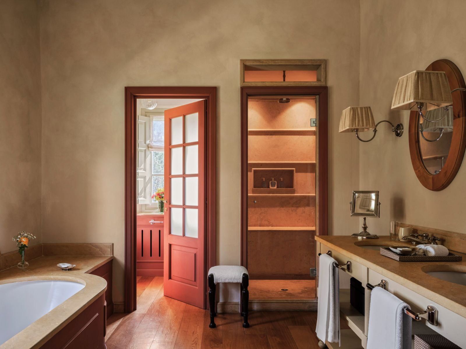 casa-biondi-tuscany-bathroom-1