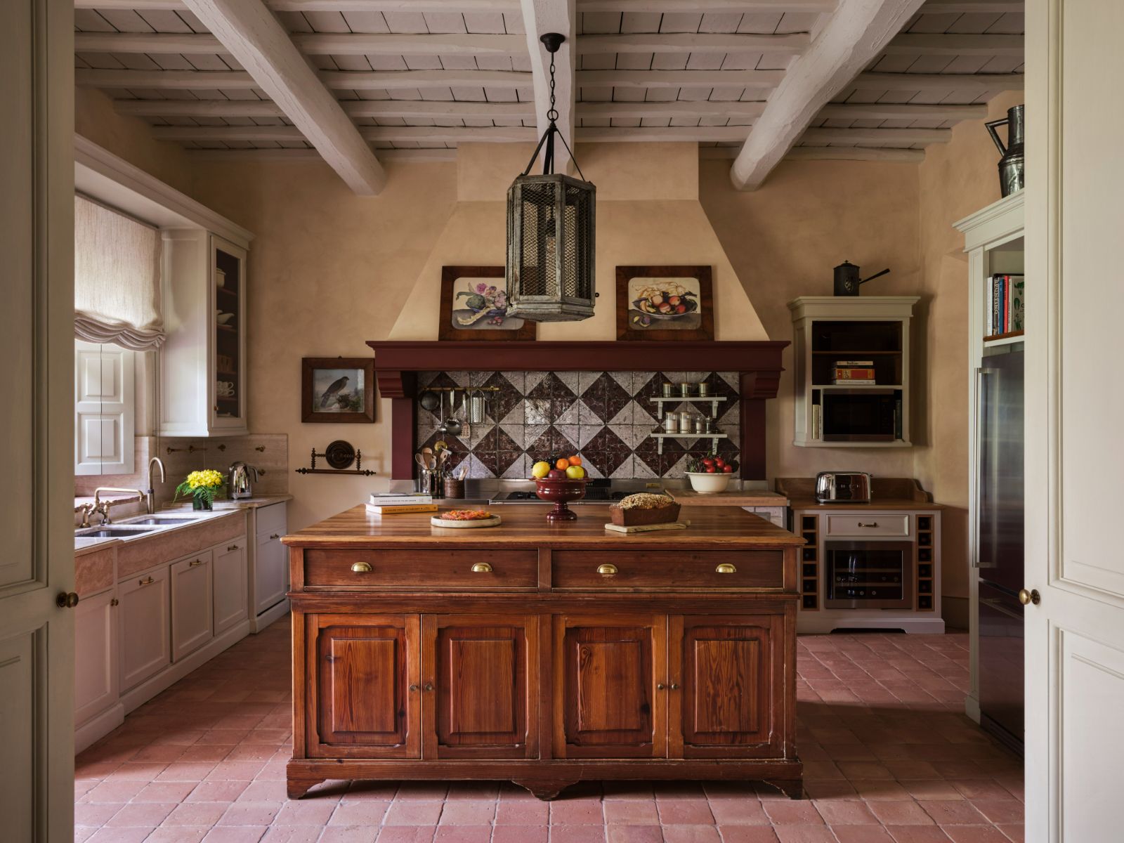 casa-biondi-tuscany-kitchen