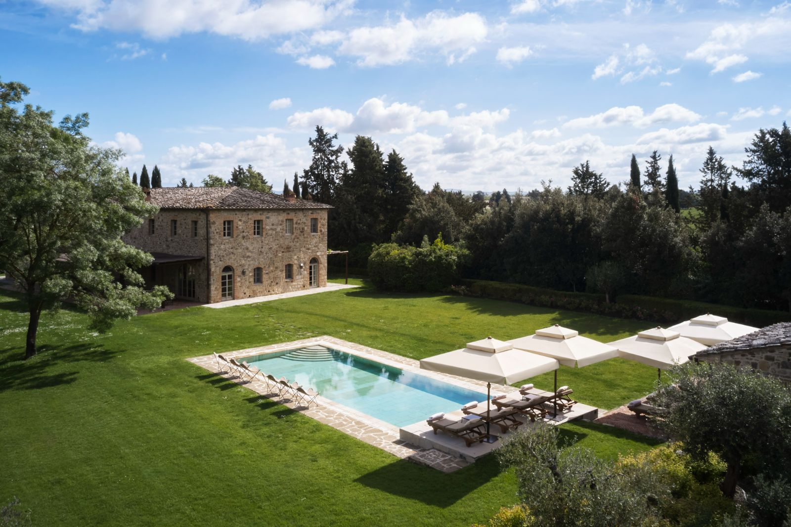 casa-biondi-tuscany-pool-2