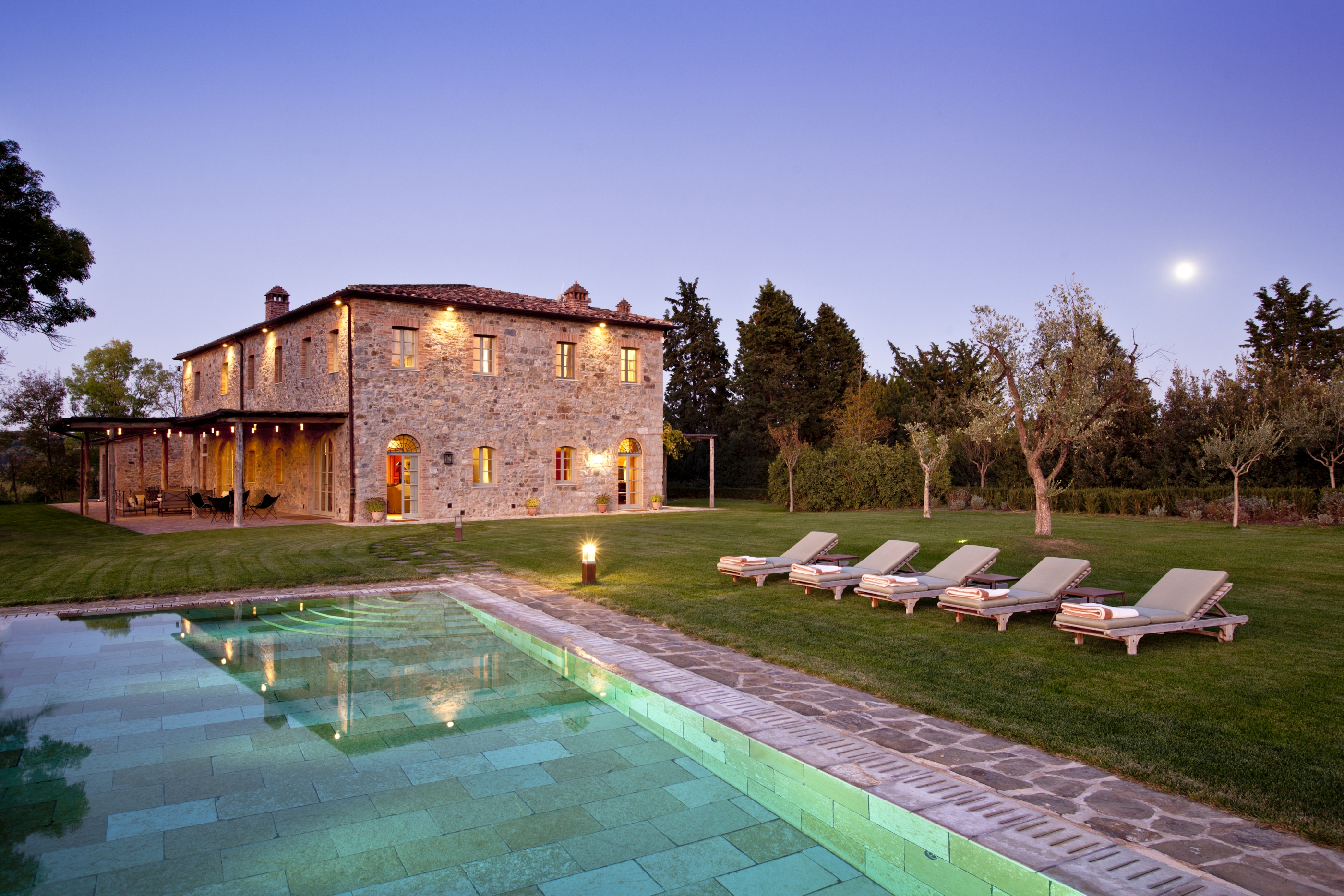 Facade by night of Casa Biondi, Tuscany