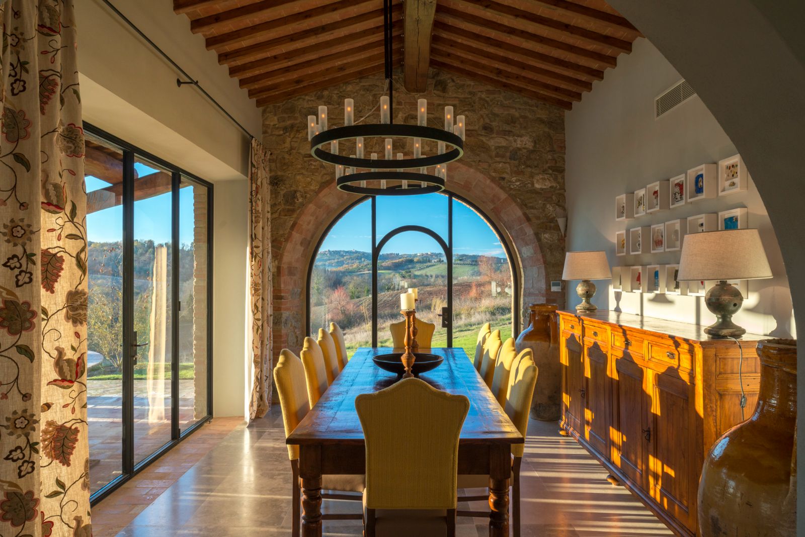 Casale-cinelli-Italy-Tuscany-Dining-Room