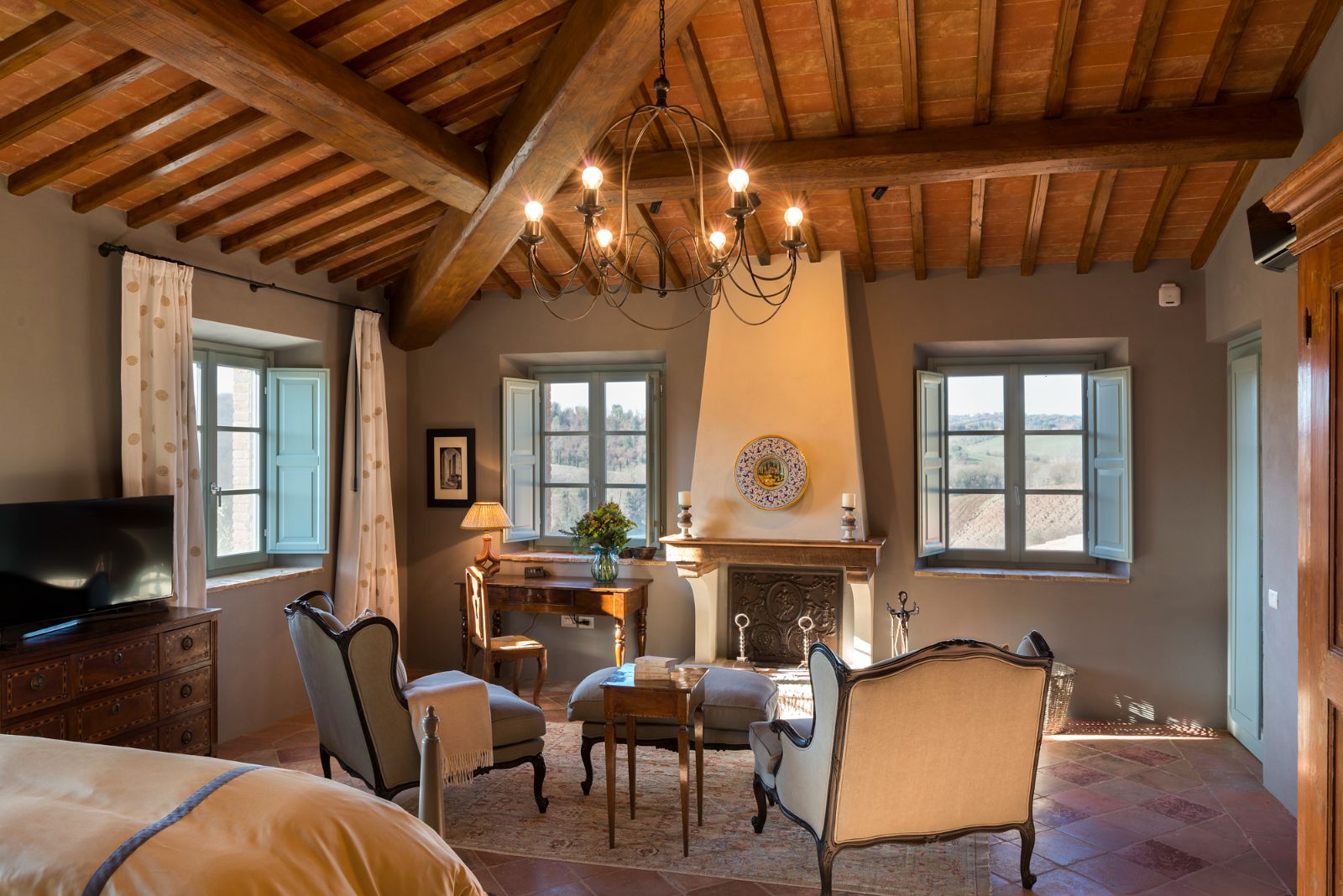 Casale-cinelli-Italy-Tuscany-Master-Table