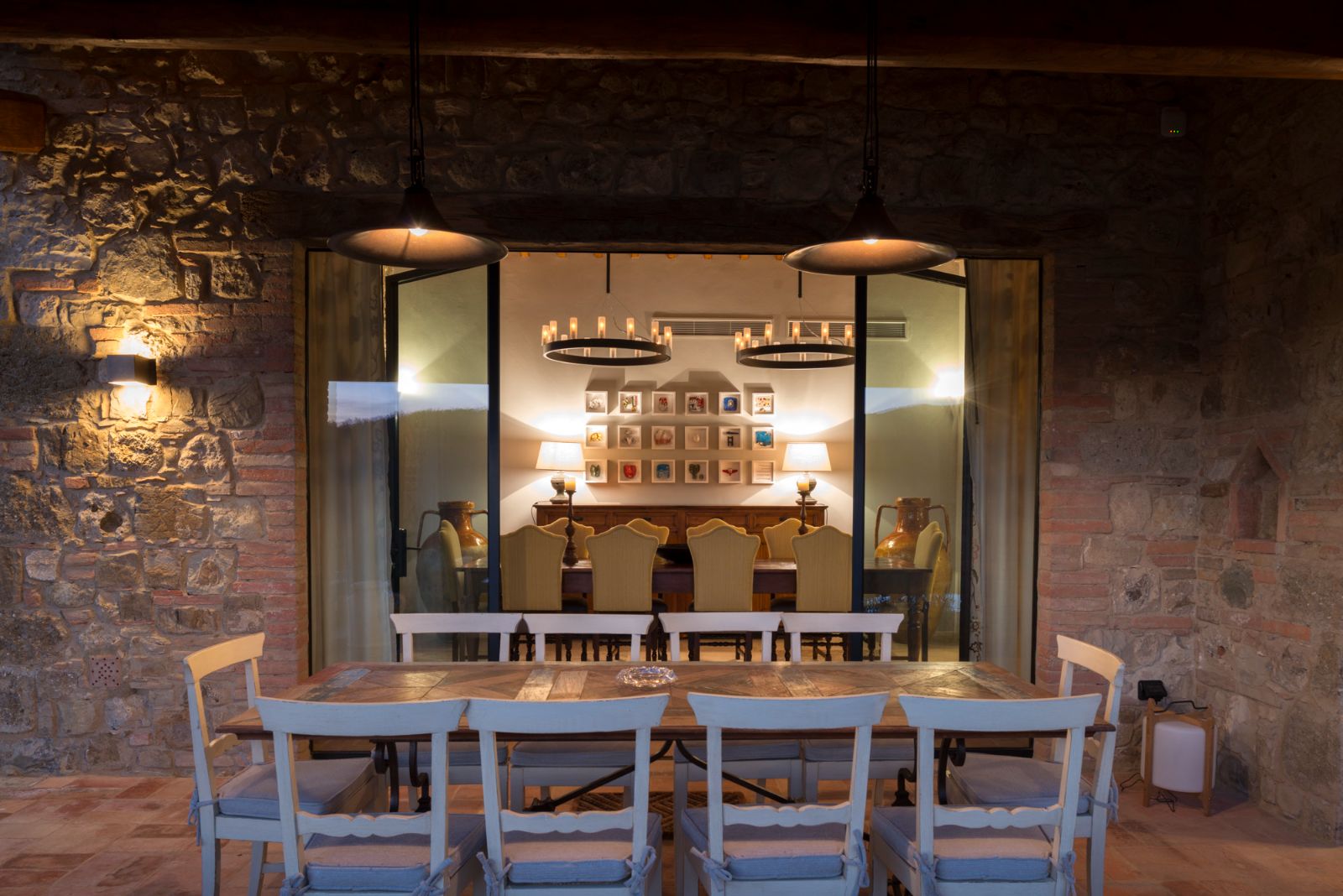 Casale-cinelli-Italy-Tuscany-Dining-Table