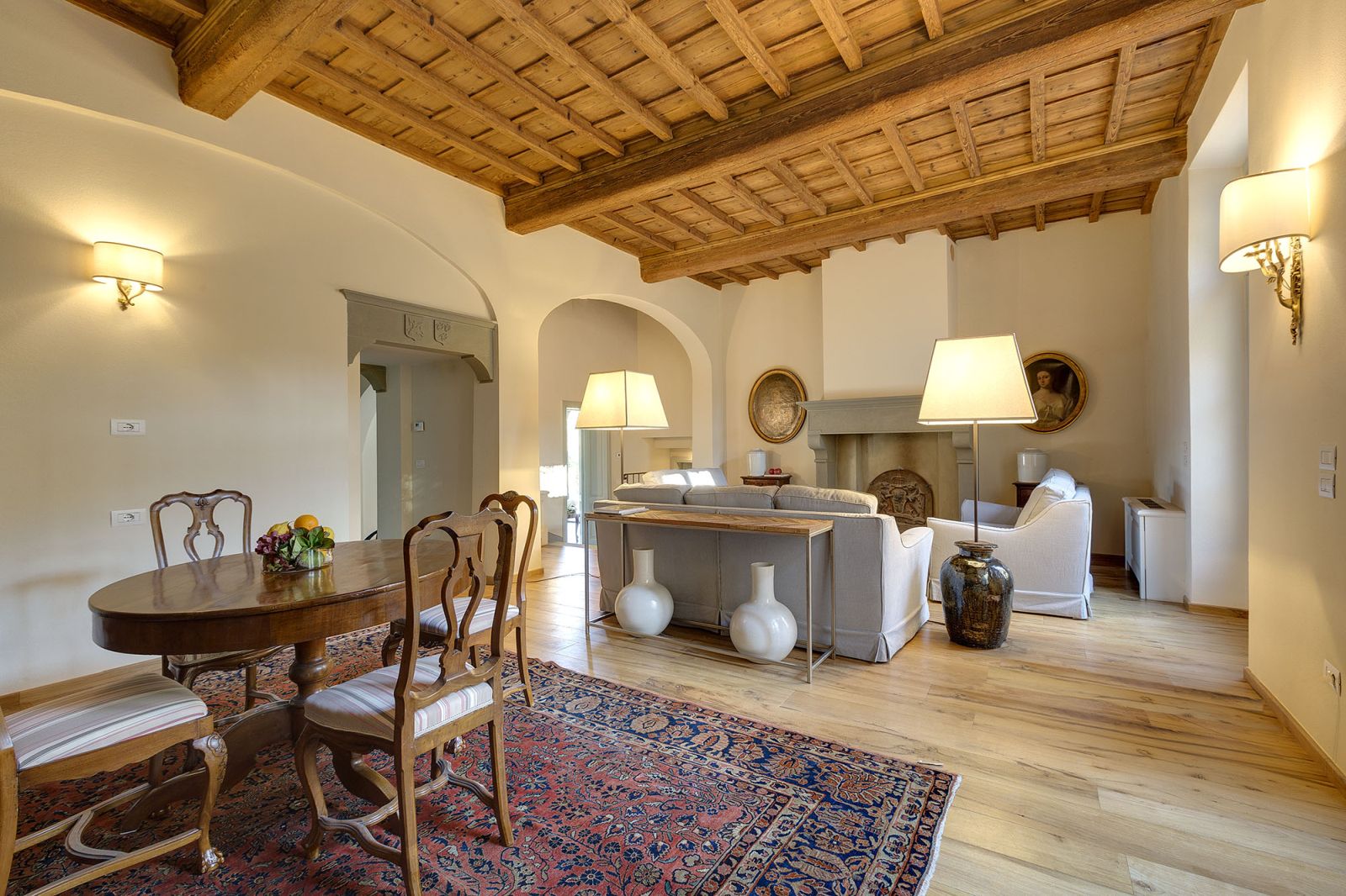 the living room at castel botticelli