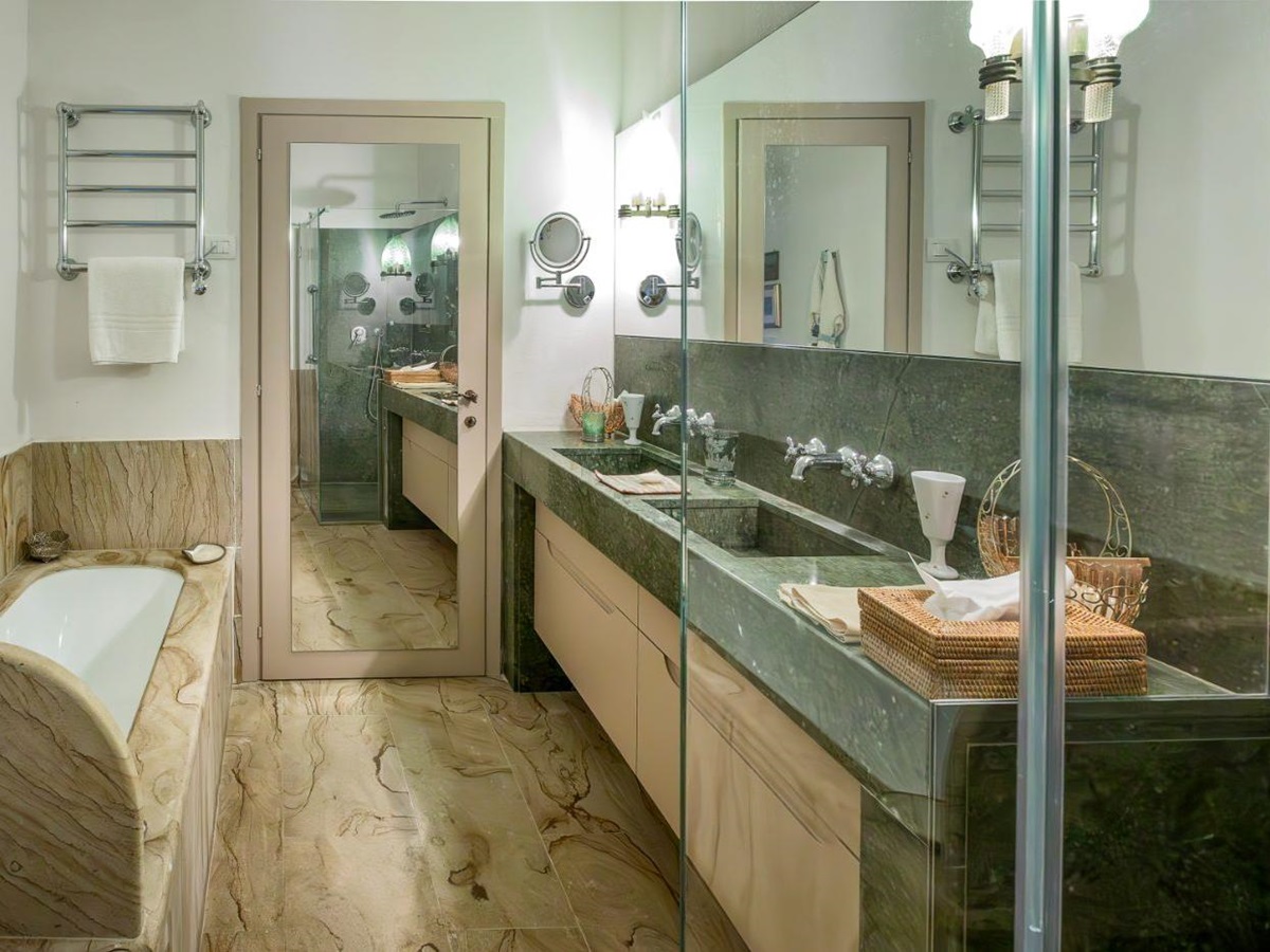 Bathroom 2 at Castello Segalari in Tuscany