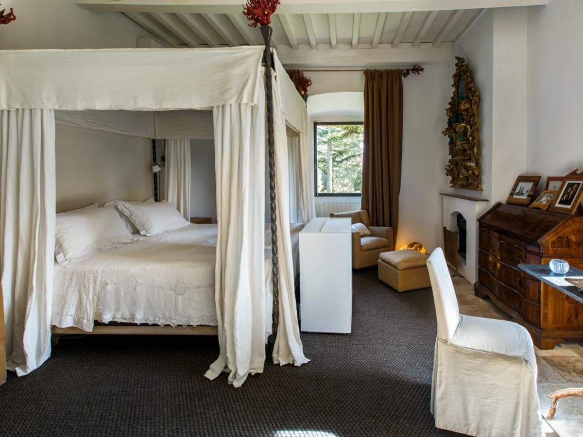 Bedroom 2 at Castello Segalari in Tuscany