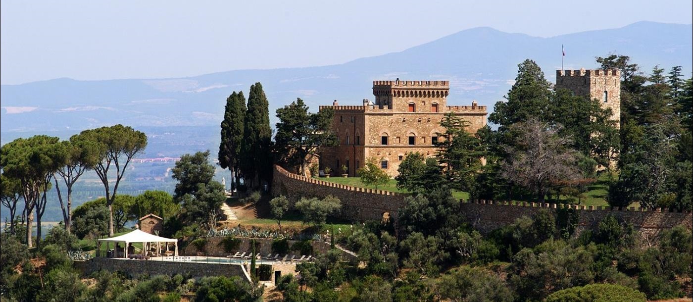 Hero Image of Castello Segalari in Tuscany