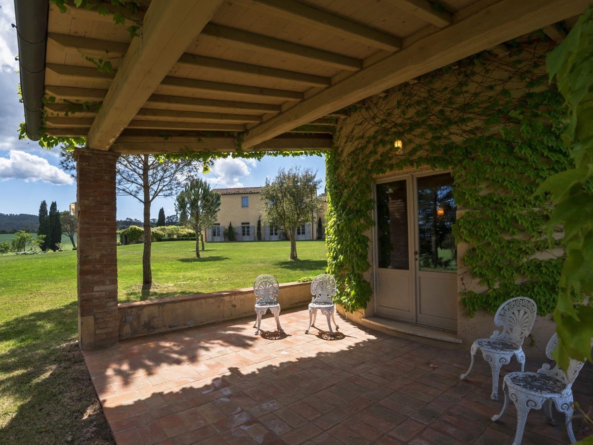 Silo patio outside the silo building at Villa Il Serratone in Tuscany