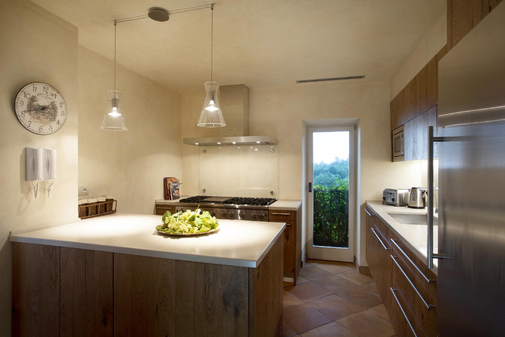 the kitchen of La Feniglia, Tuscany
