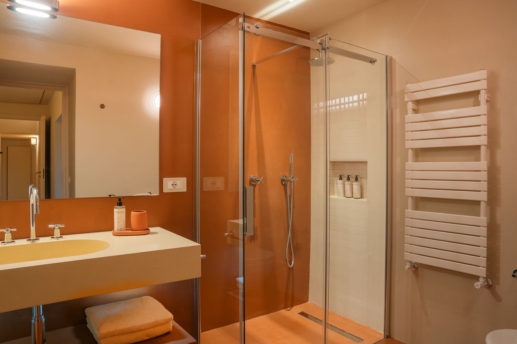 Shower at La Feniglia