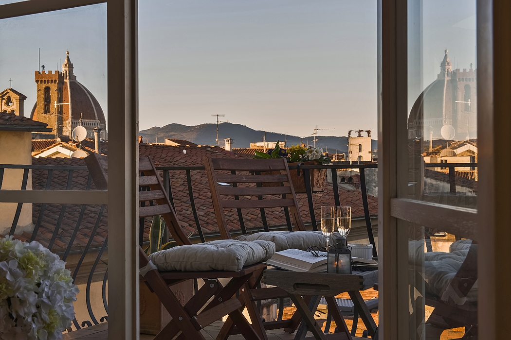 Terrace with view of La Viscontina, Tuscany