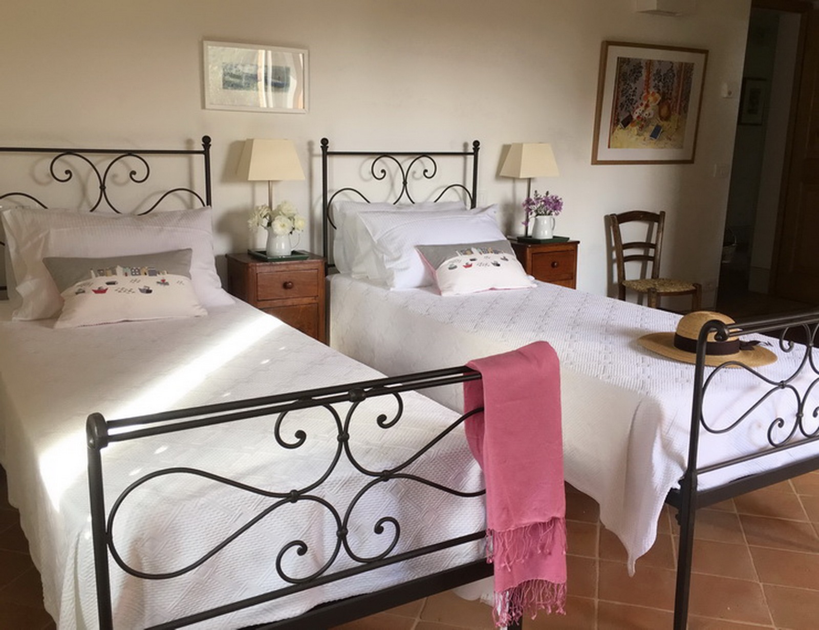 Twin bedroom at Podere Caterina