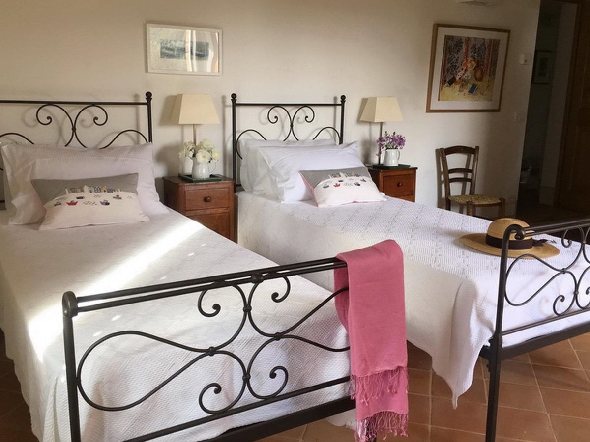 Twin bedroom at Podere Caterina