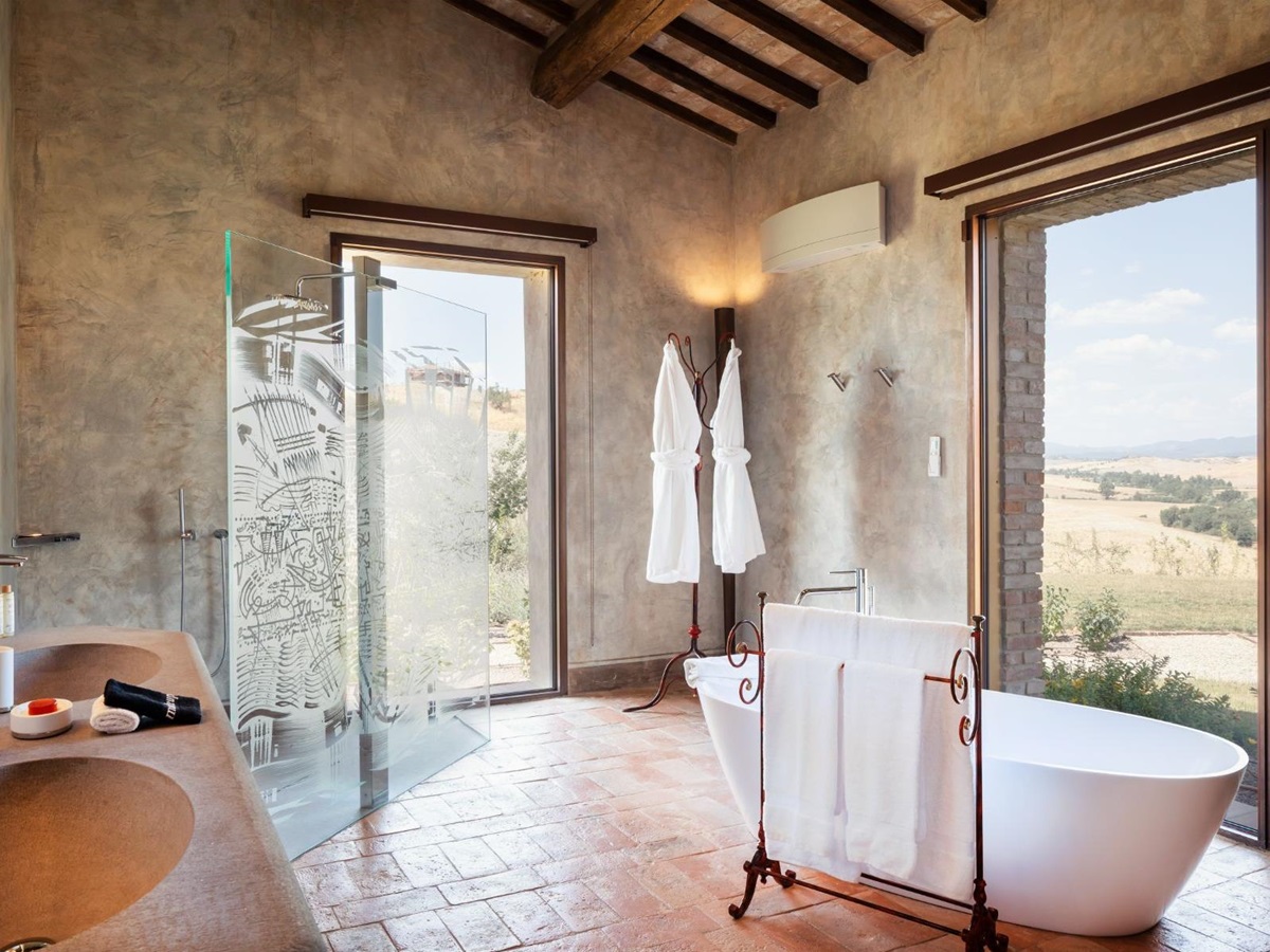 Bathroom with hill view at Podere Martino in Tuscany