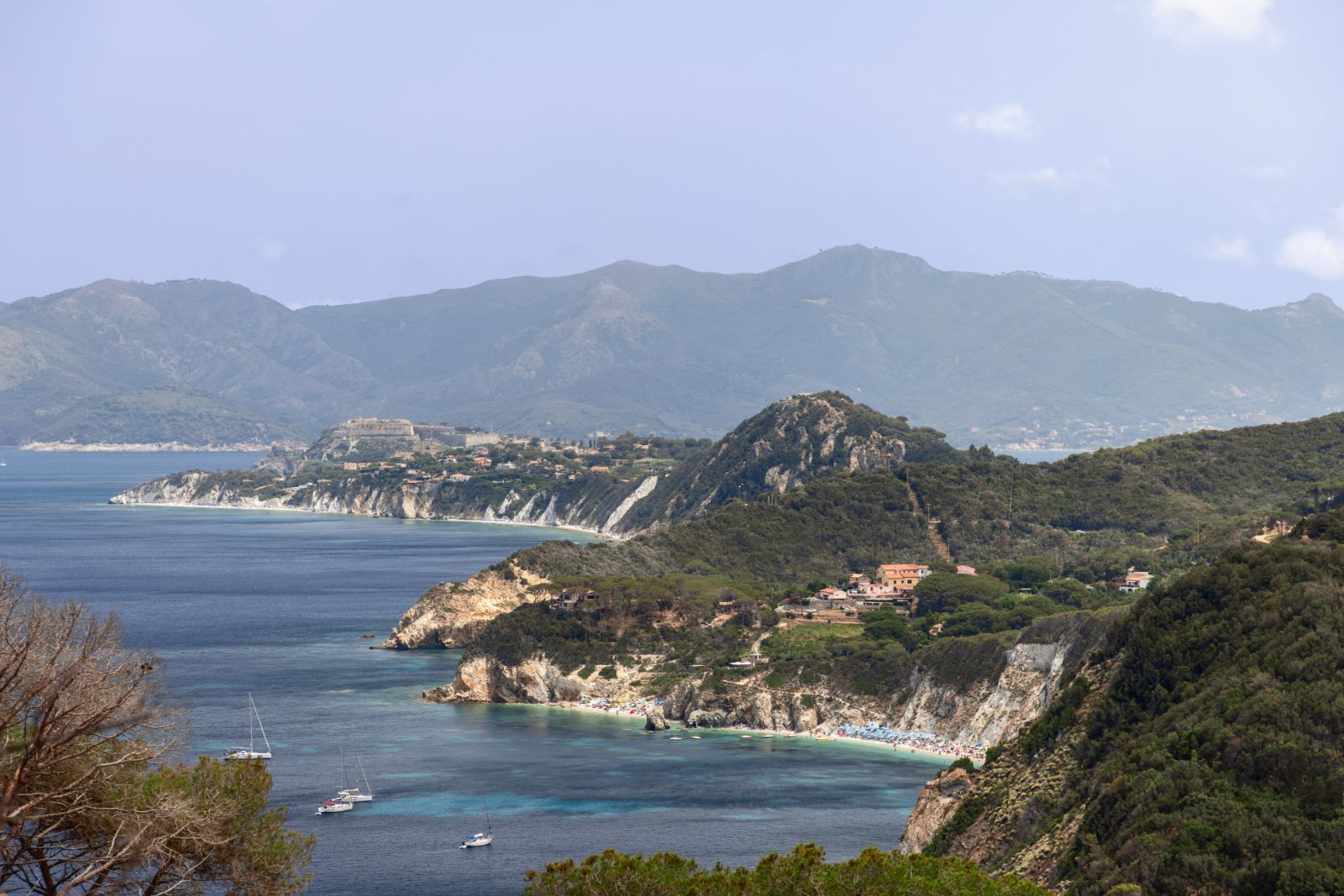 Spiaggia di Sansone in Tuscany