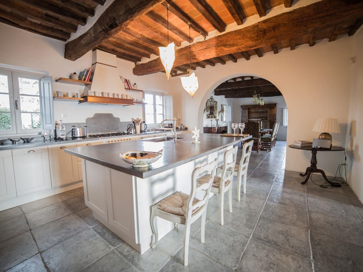 The kitchen of the farmhouse at Tenuta La Contessa
