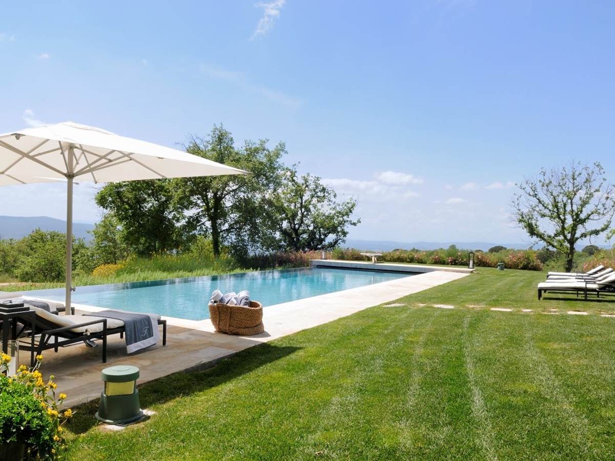 The swimming pool in the garden of Tramonti, Tuscany
