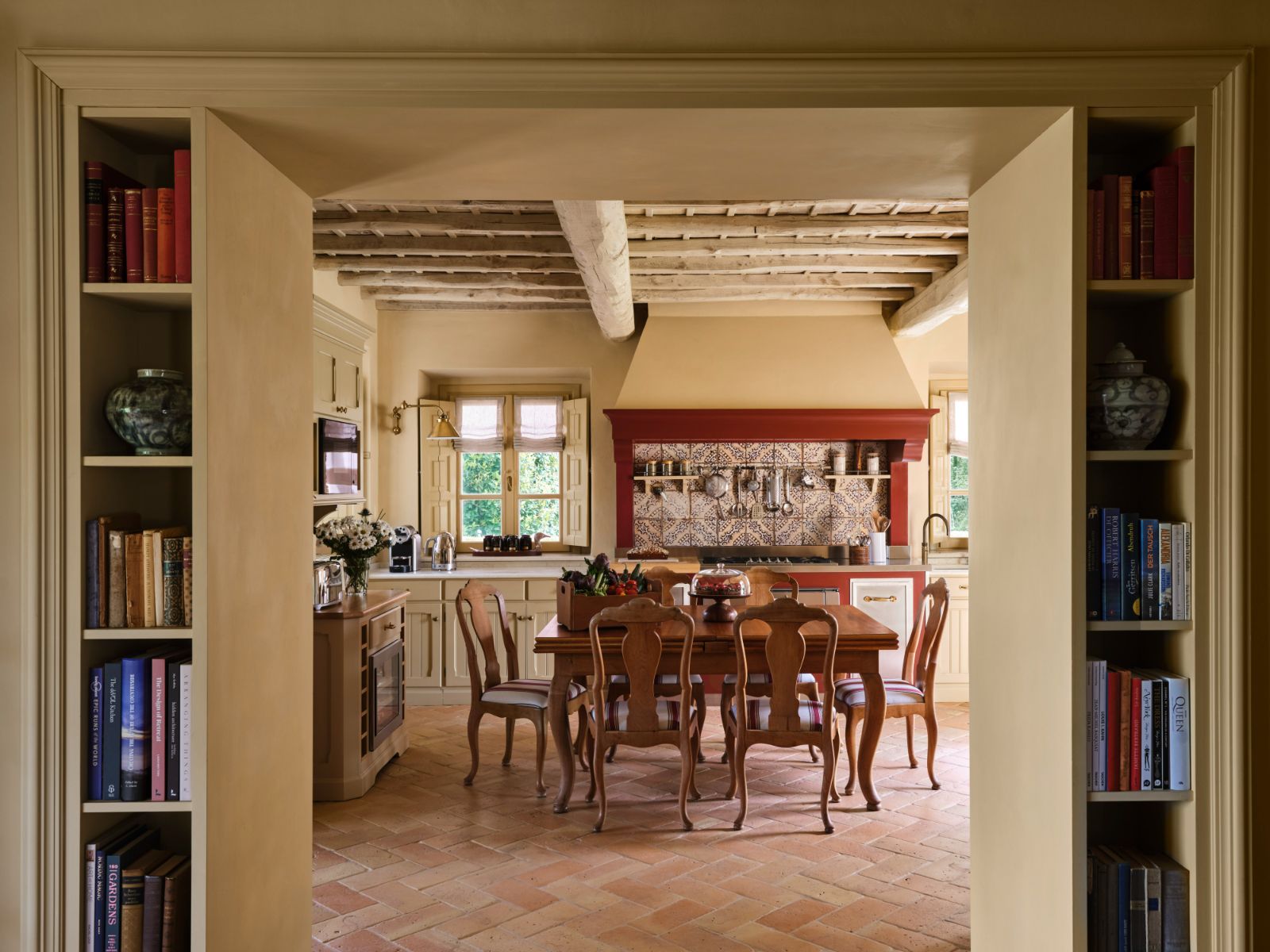 villa-alba-tuscany-kitchen