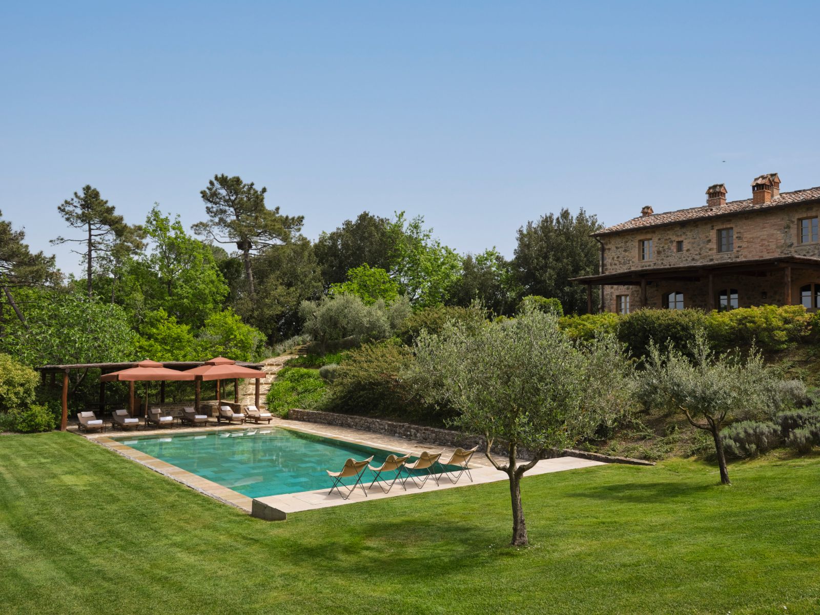 villa-alba-tuscany-pool-3
