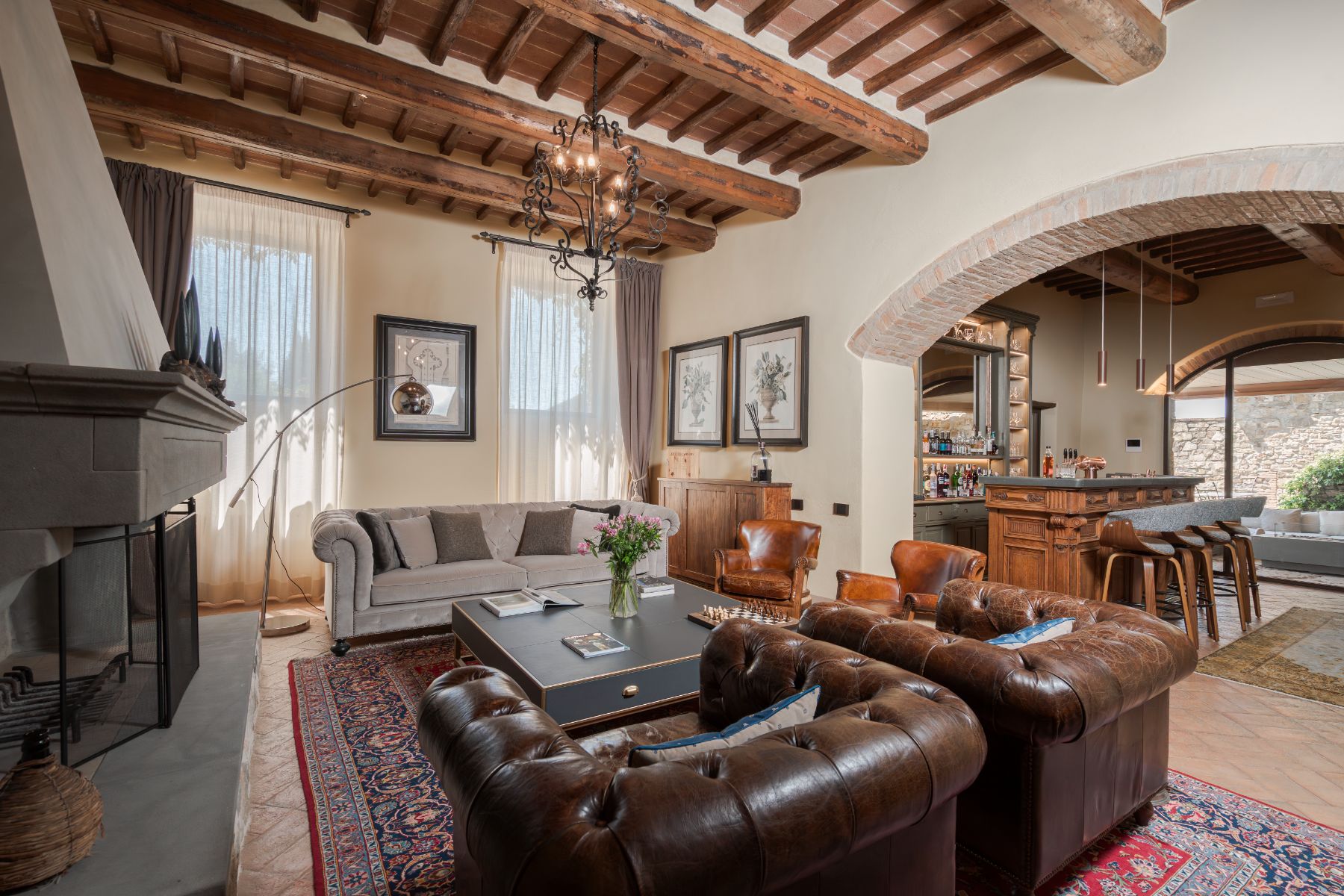 Sitting room at Villa Ardore in Tuscany, Italy