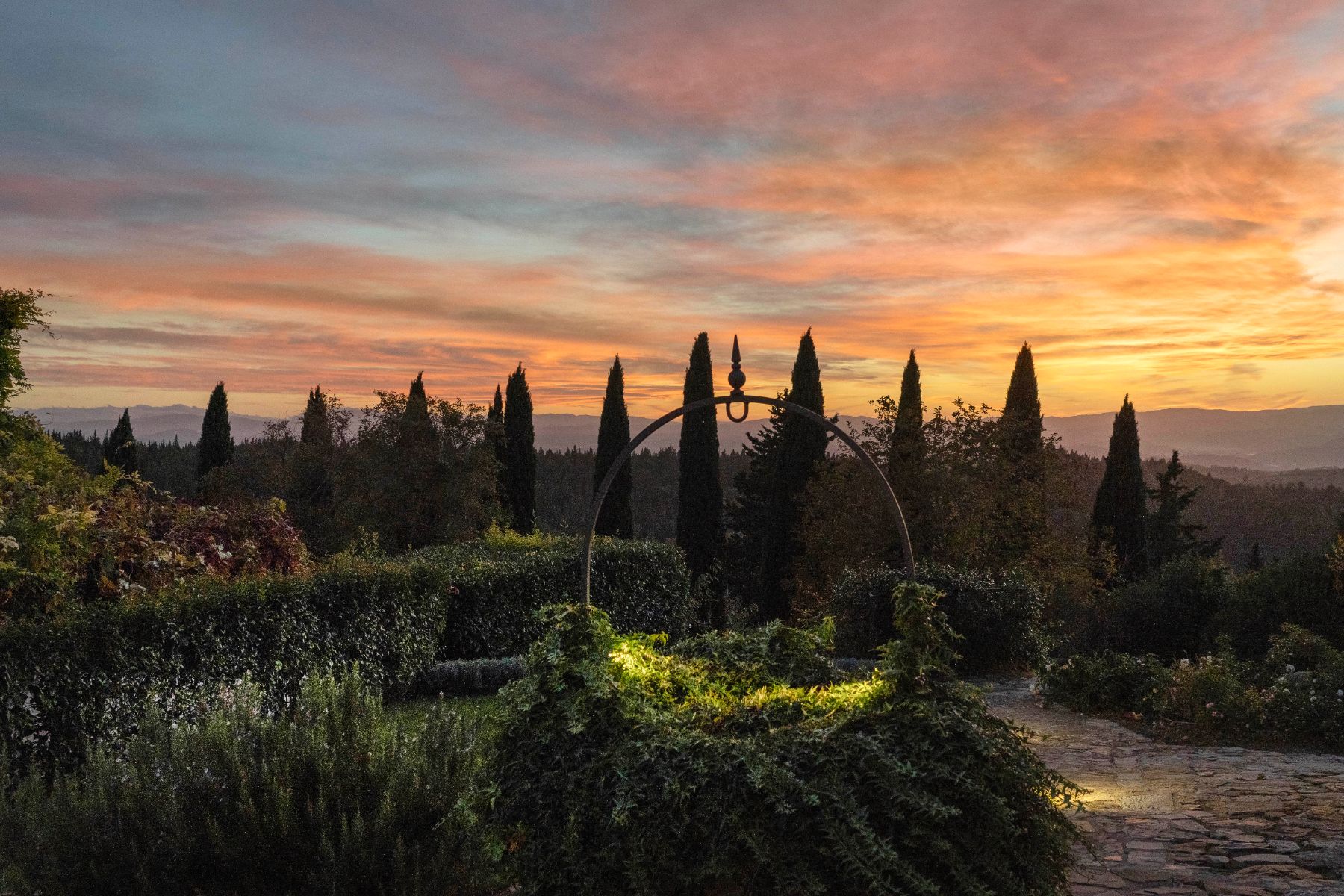 Sunset at Villa Ardore in Tuscany, Italy