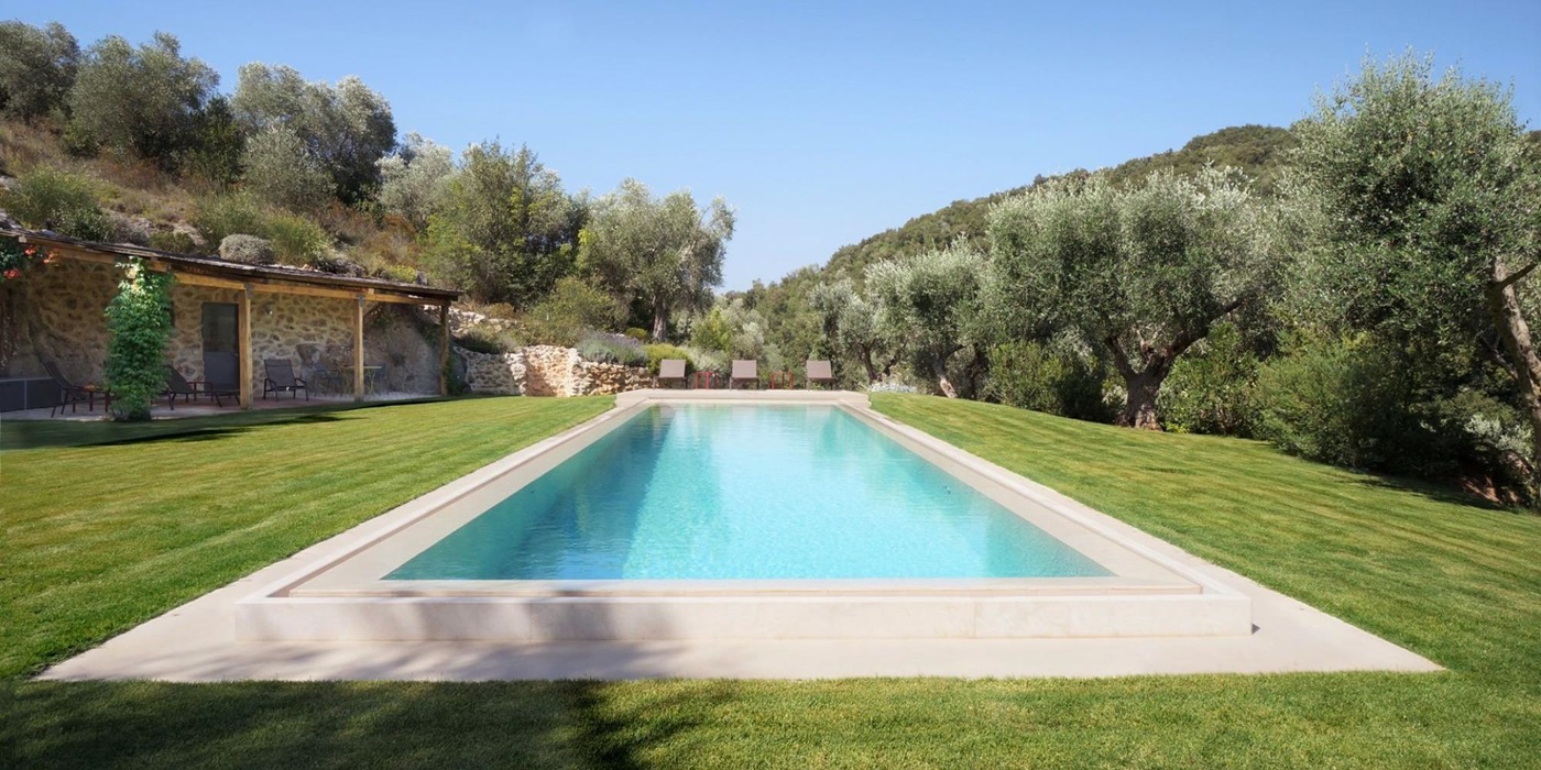 Pool and garden at Villa Argentario