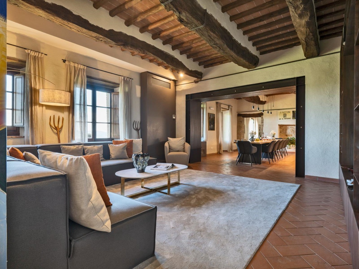 indoor living room area with sofa seating at Villa Cispiano in Tuscany,