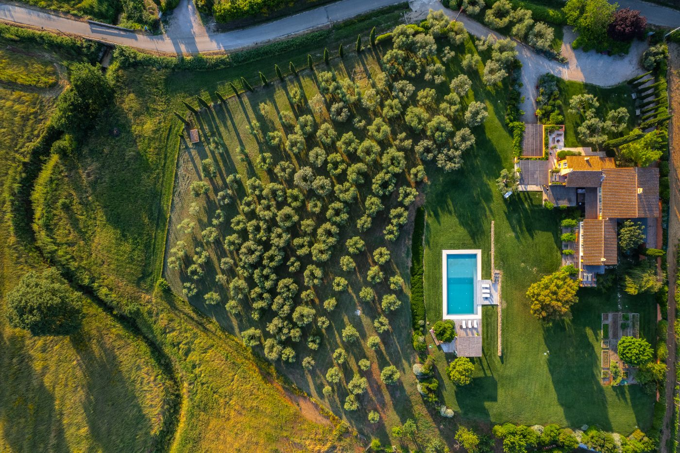 An aerial bird's eye view of Villa del Gelso.