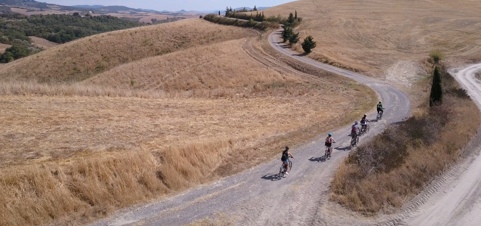 Cycling in Tuscan countryside near to Villa dell'Angelo in Tuscany